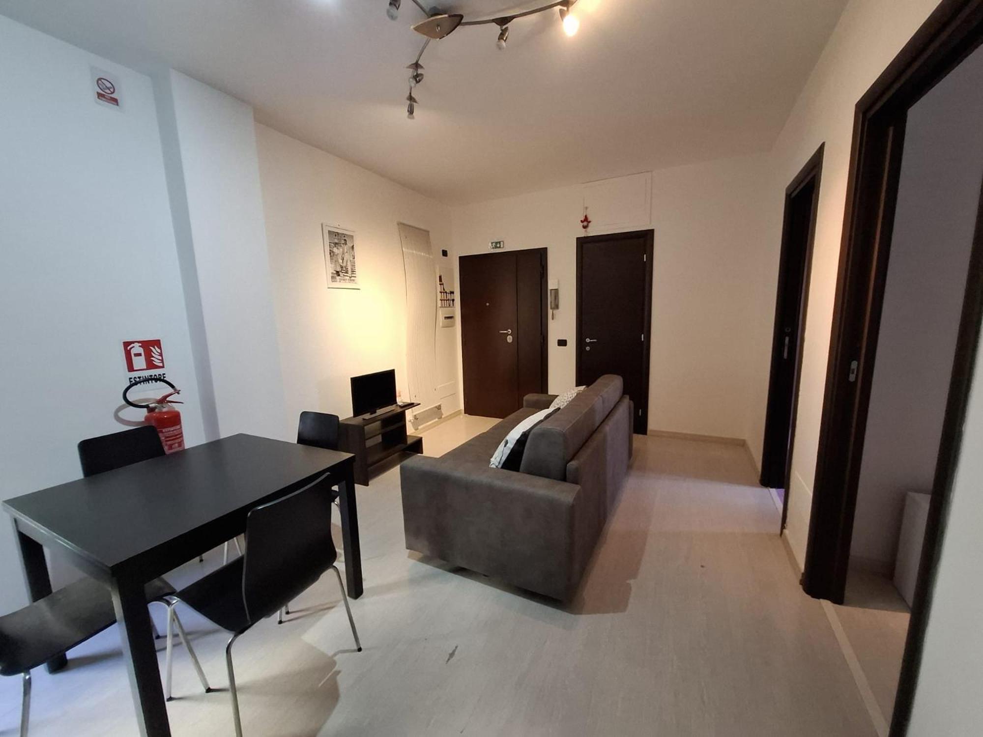 Apartment Romantica House *